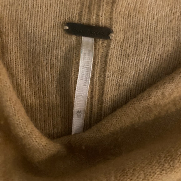 Free People Break Away High Neck Pullover - Desert Sand - size M - Picture 6 of 7